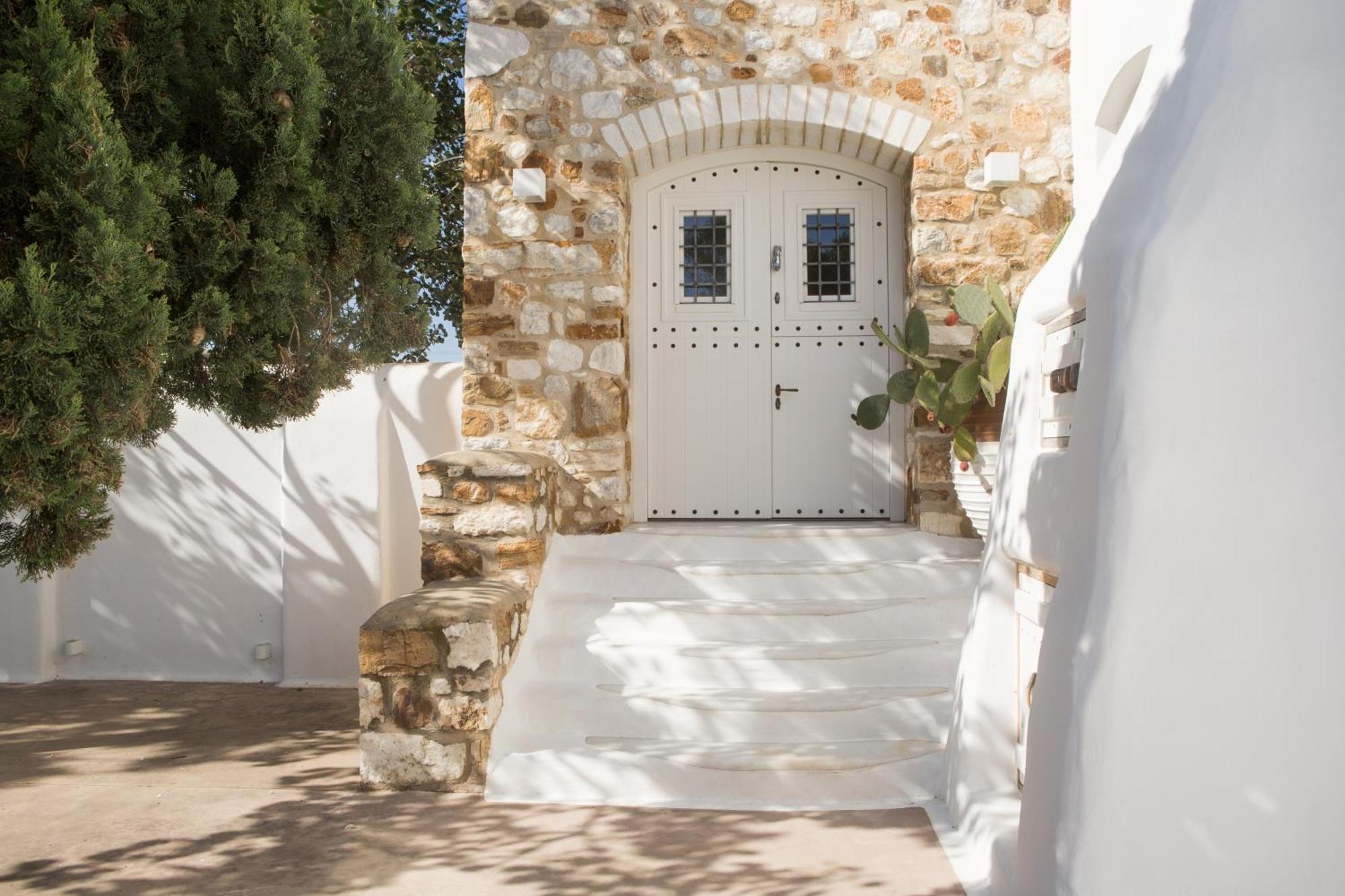 Kallos Villas & Suites Naxos City Extérieur photo